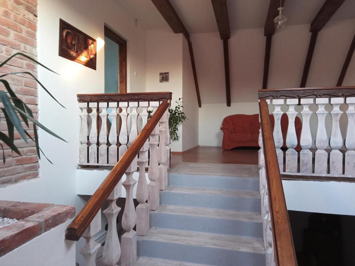 Villa Kutny -chateau Schaal *