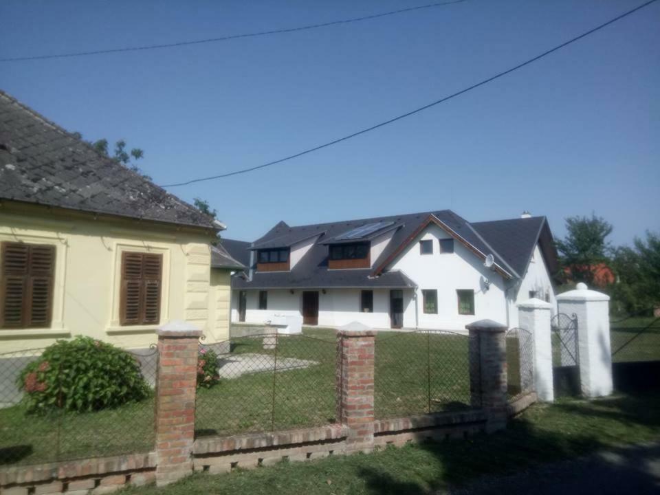 Kutny -chateau Schaal